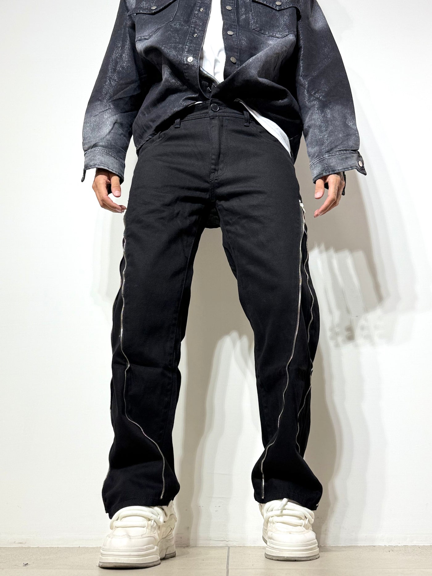 Flare blackzip