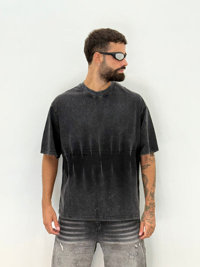 T shirt verticalblack