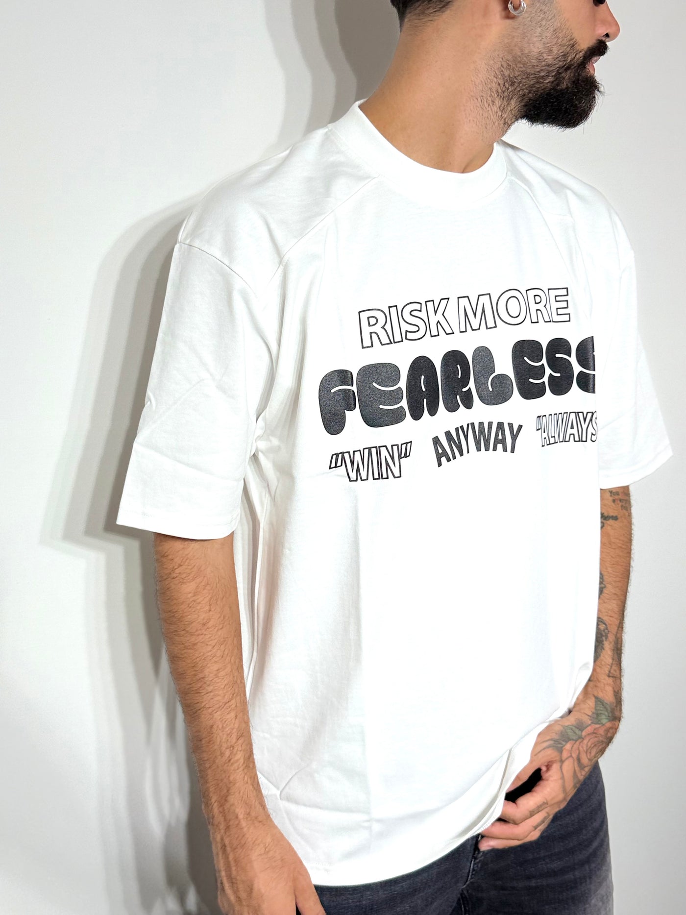 T shirt fearwhite