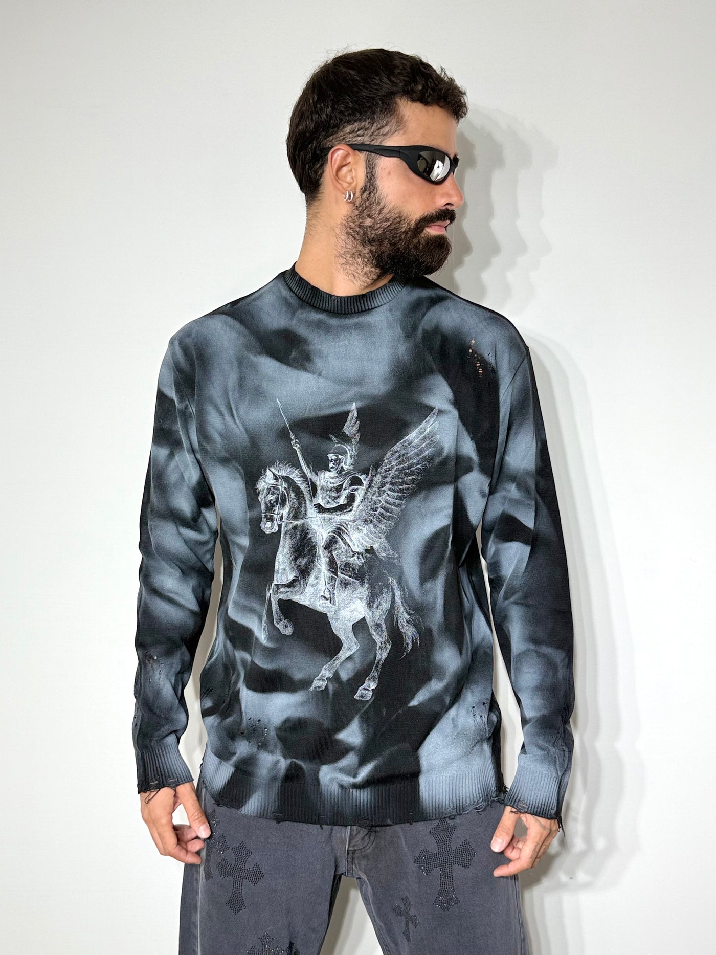 Pull knightblack