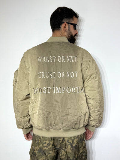 Bomber trustbeige