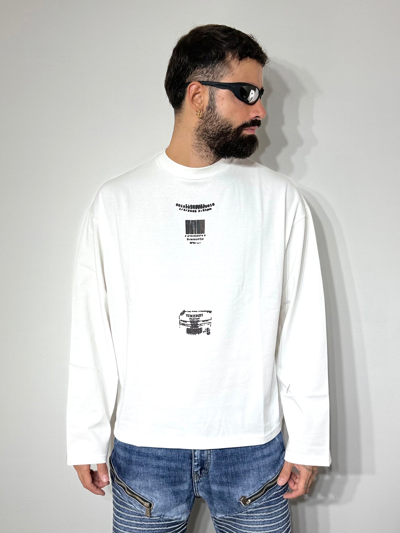 Longsleeve barcode