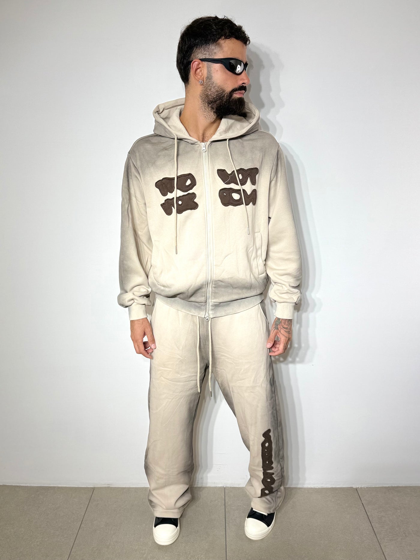 Tracksuit patchbeige