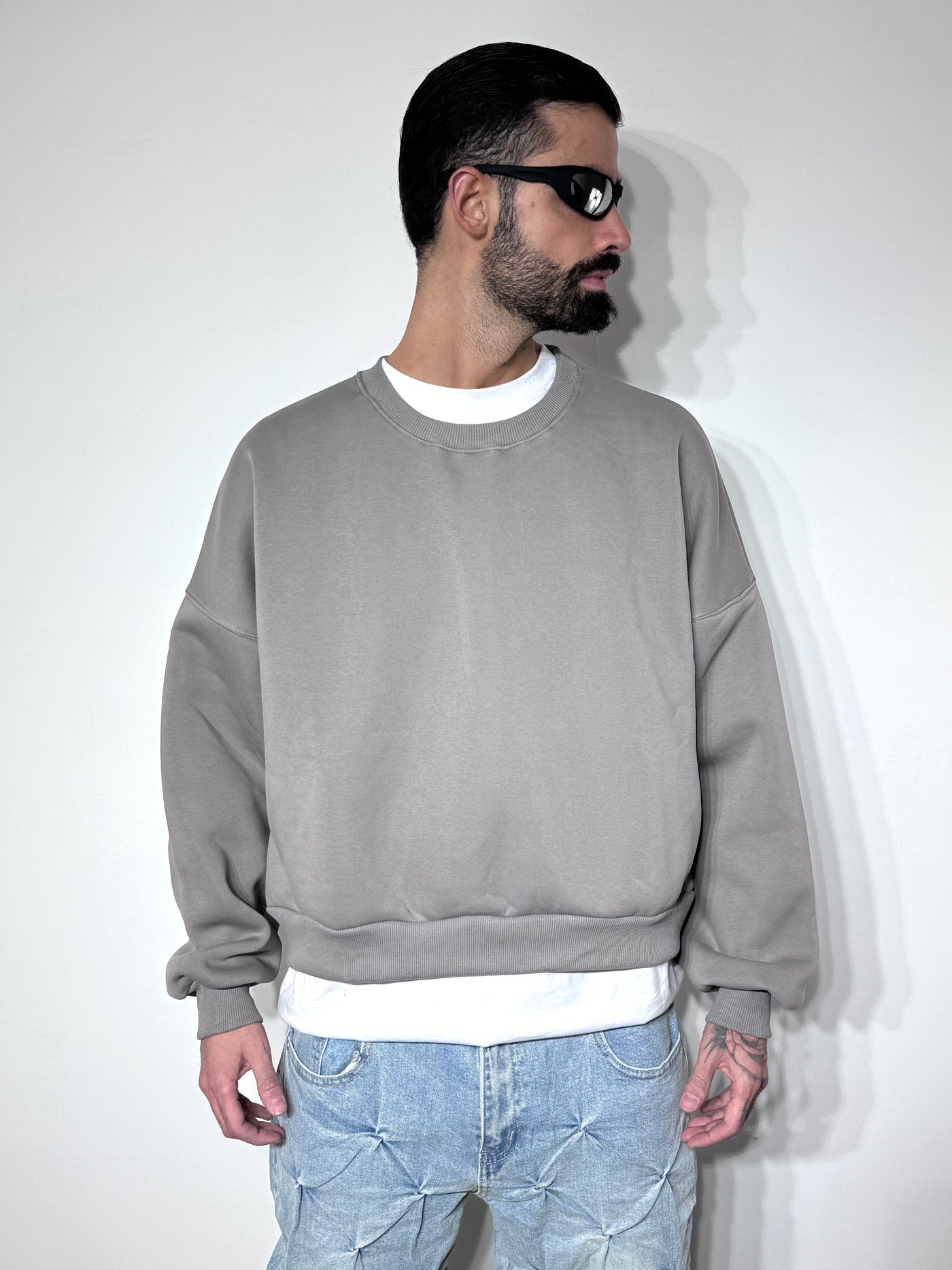 CREWNECK BOXY GREY