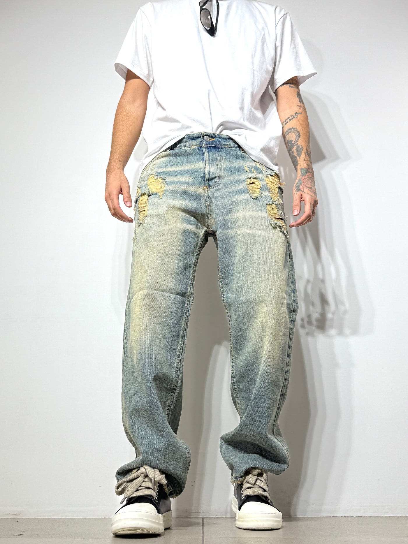 Baggy scratchpremium