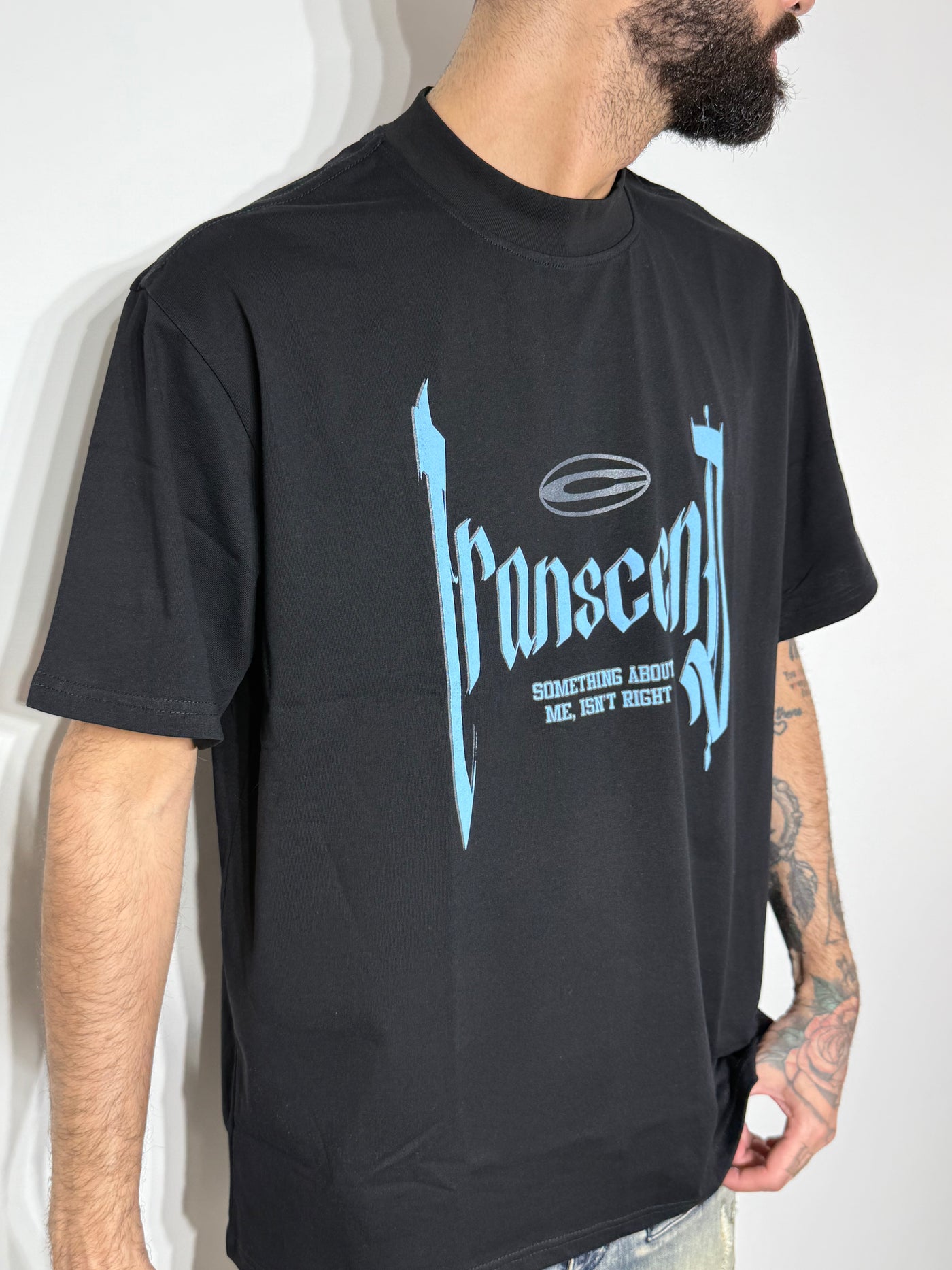 T SHIRT C BLACK