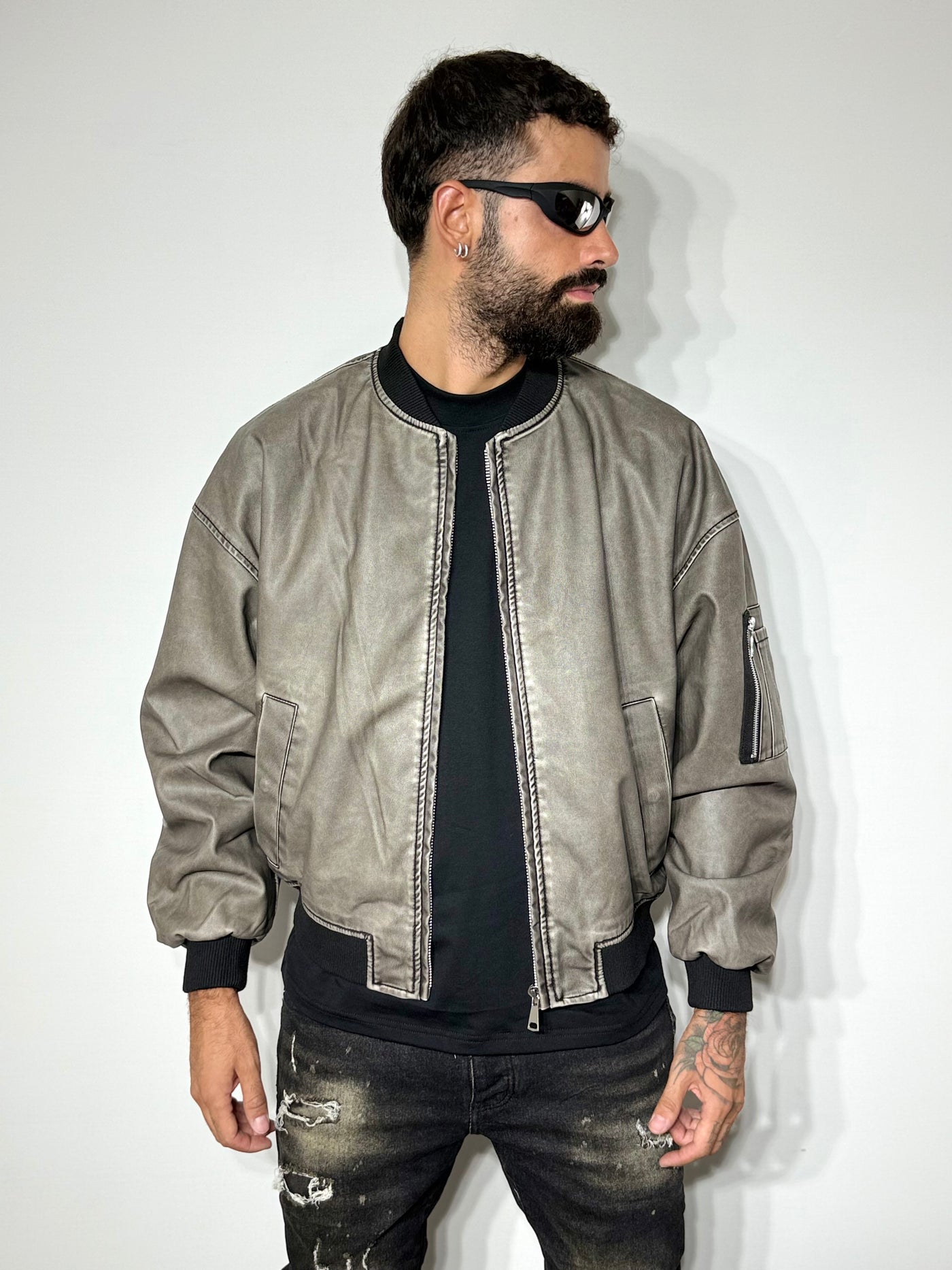 Bomber alphaleath