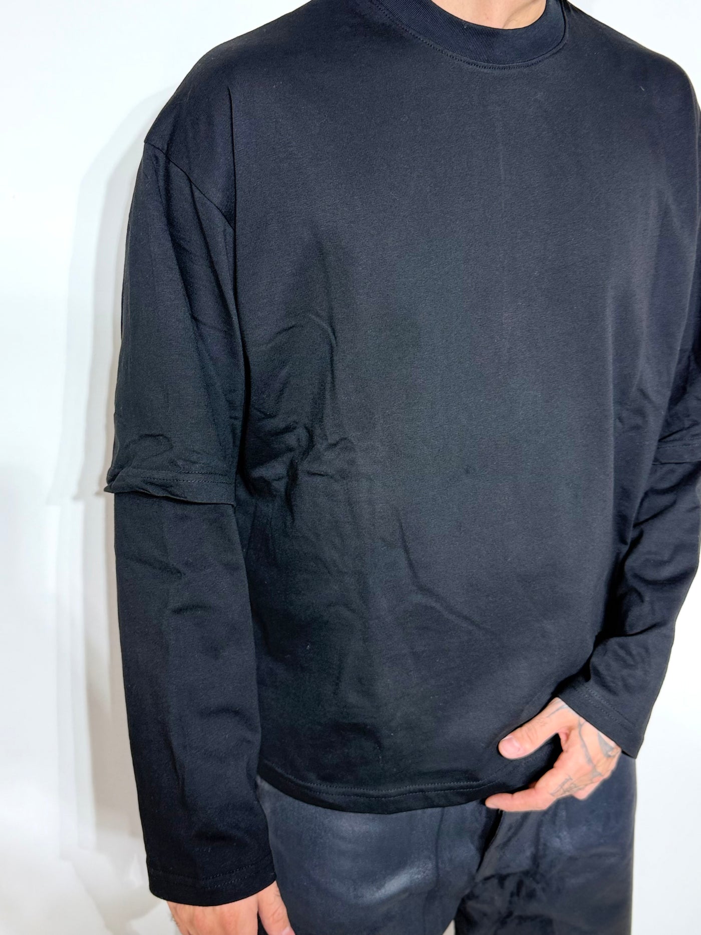 Longsleeve black